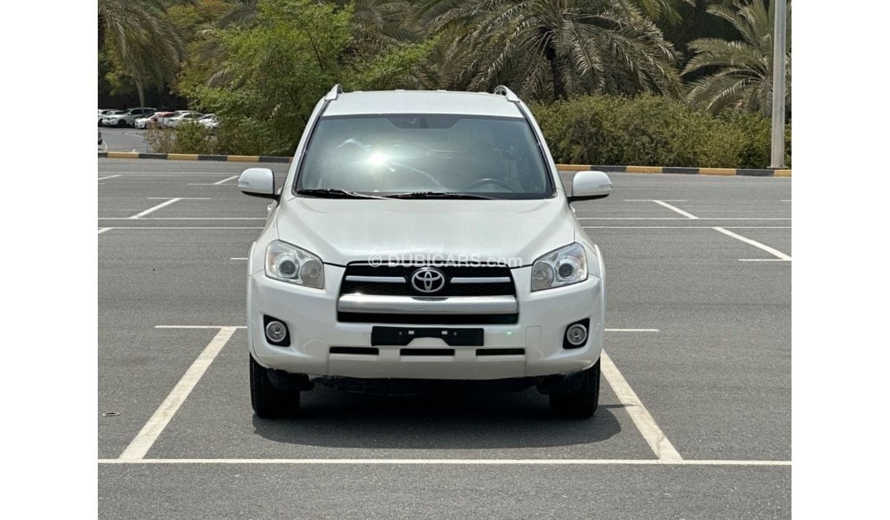 Toyota RAV4 MODEL 2012 GCC CAR PERFECT CONDITION inside and outside f