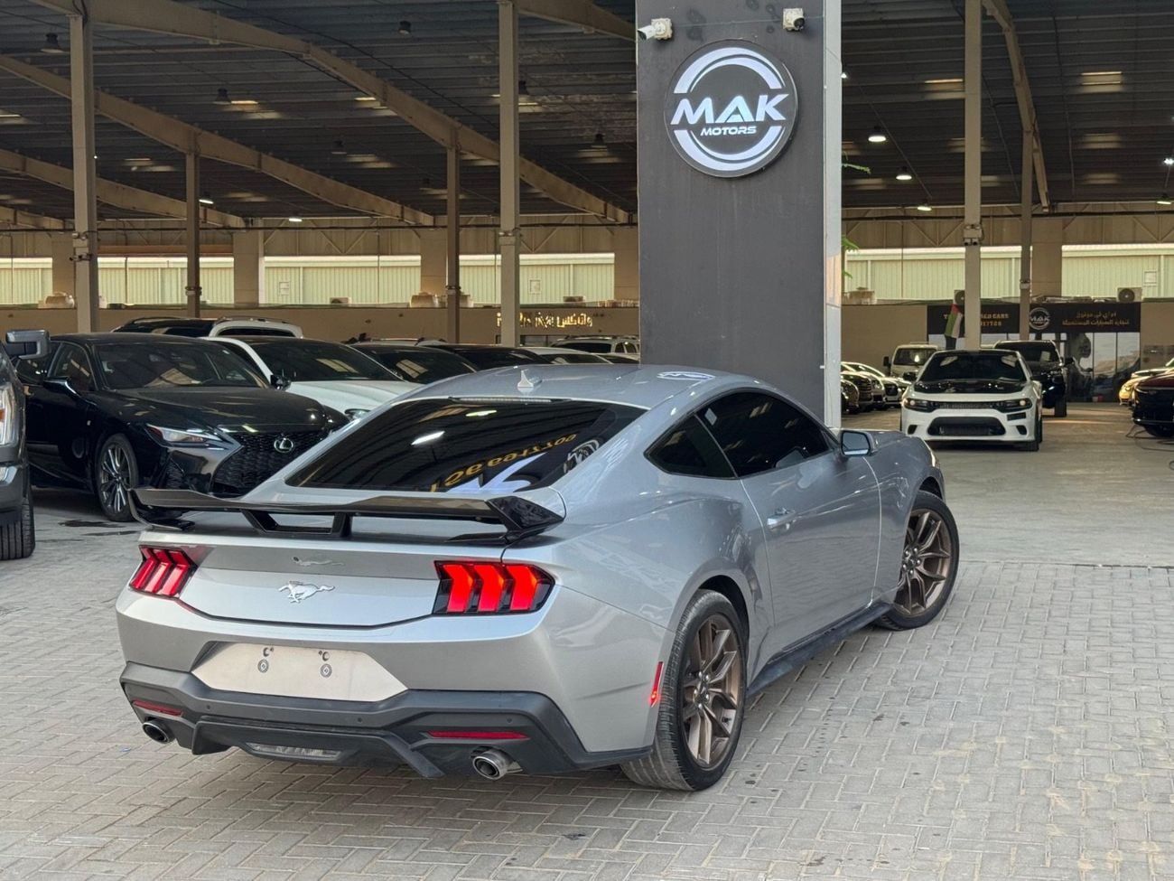 Ford Mustang PREMIUM — фото 3