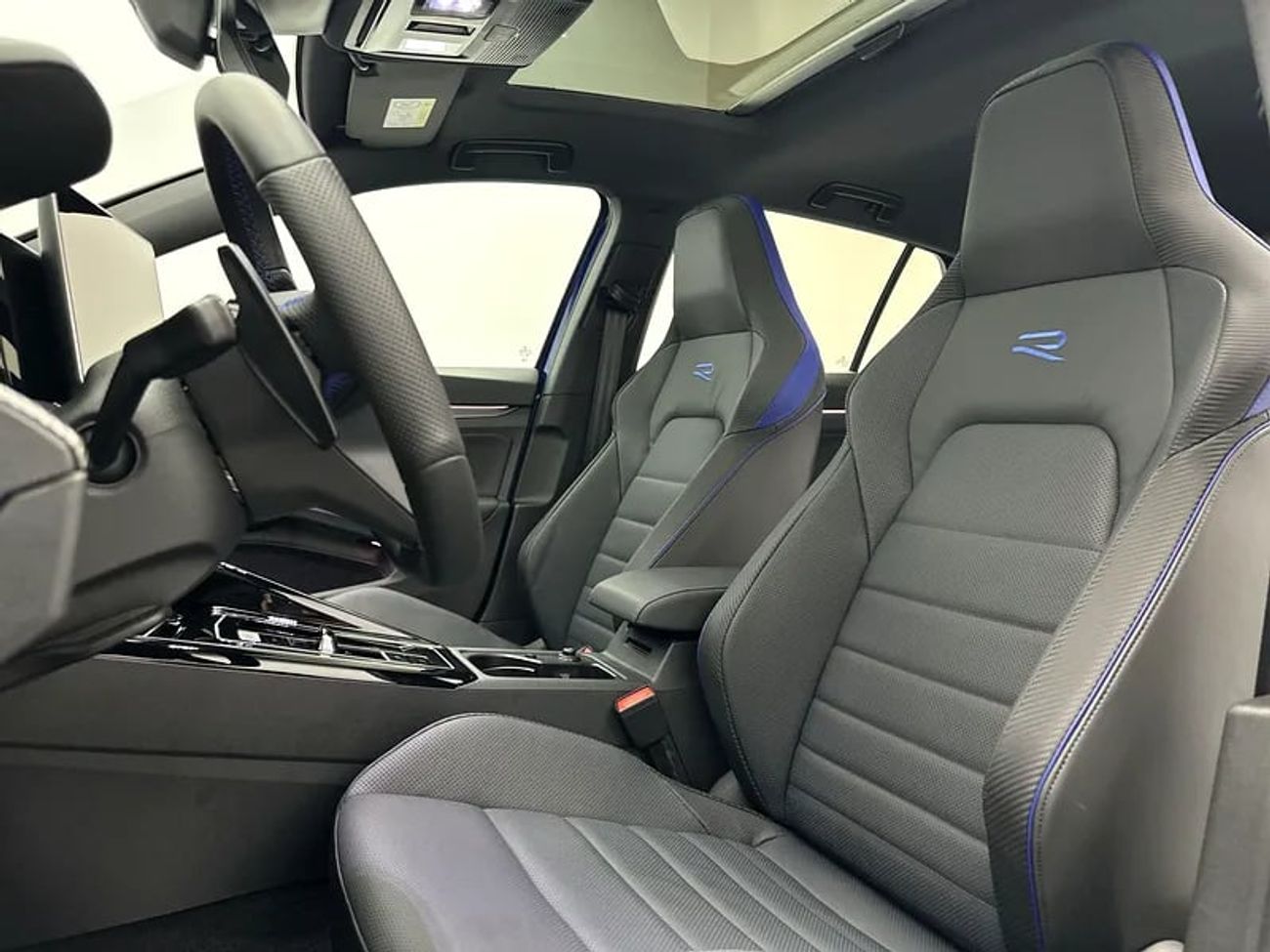 Volkswagen Golf R 2.0L - Performance Exhaust