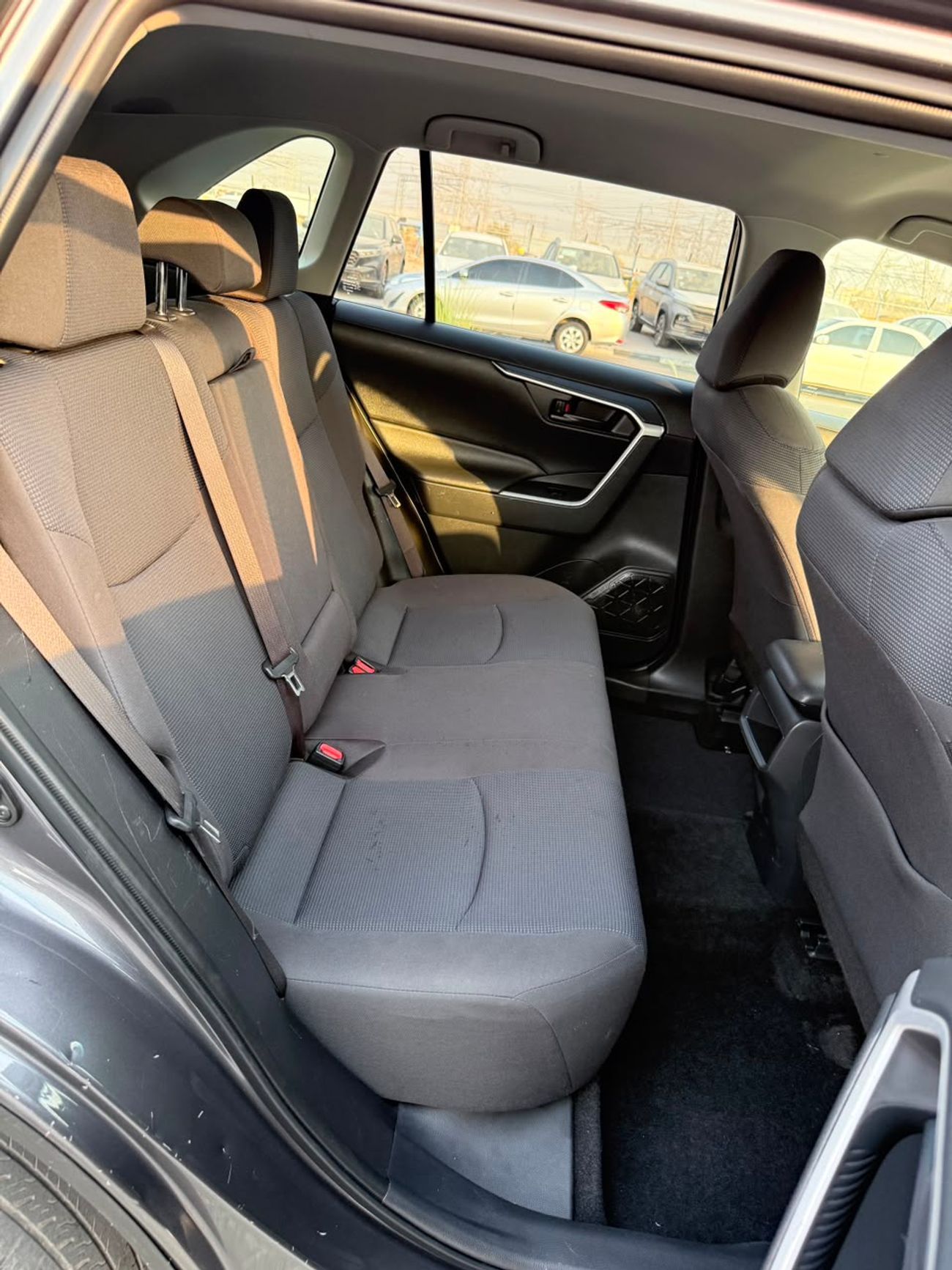 Toyota RAV4 LE 2019 RAV4