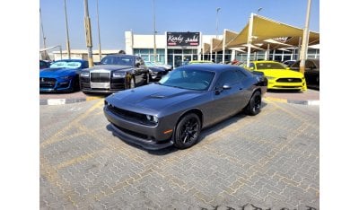 Dodge Challenger SXT For sale