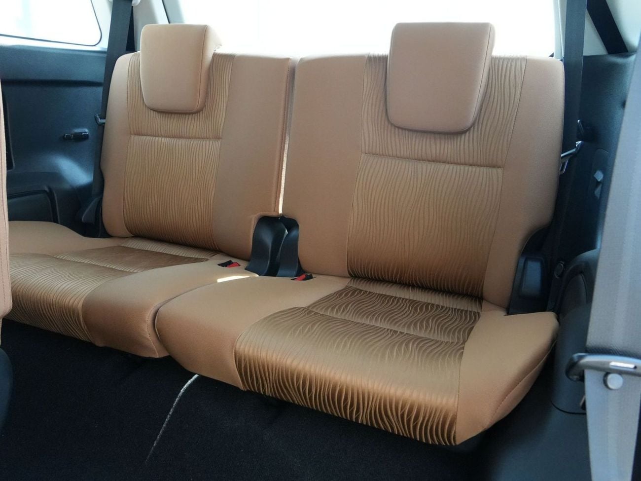 Toyota Fortuner 2026 TOYOTA FORTUNER 2.7L PETROL AT 4WD GCC BRAND NEW 0KM