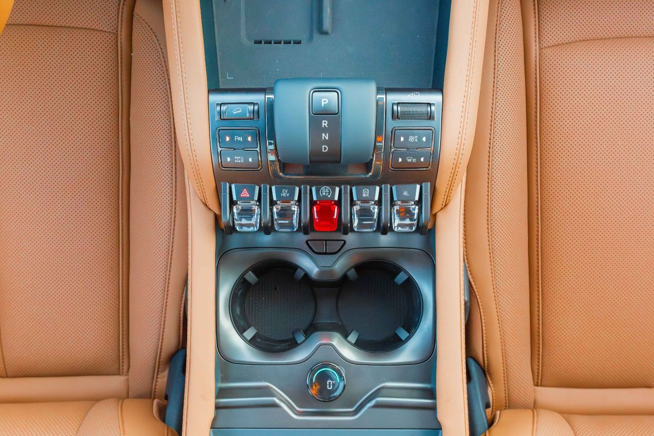 بي واي دي ليوبارد 5 BYD Leopard 5 Ultra 210KM 1.5T 2025 White (FOR EXPORT)