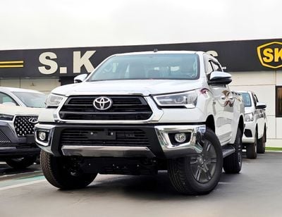 Toyota Hilux TOYOTA HILUX SR5 WIDE BODY DOUBLE CABIN || 2.4L DIESEL V4 M/T 4WD | DIFF-LOCK | REAR CAMERA | AUTO A