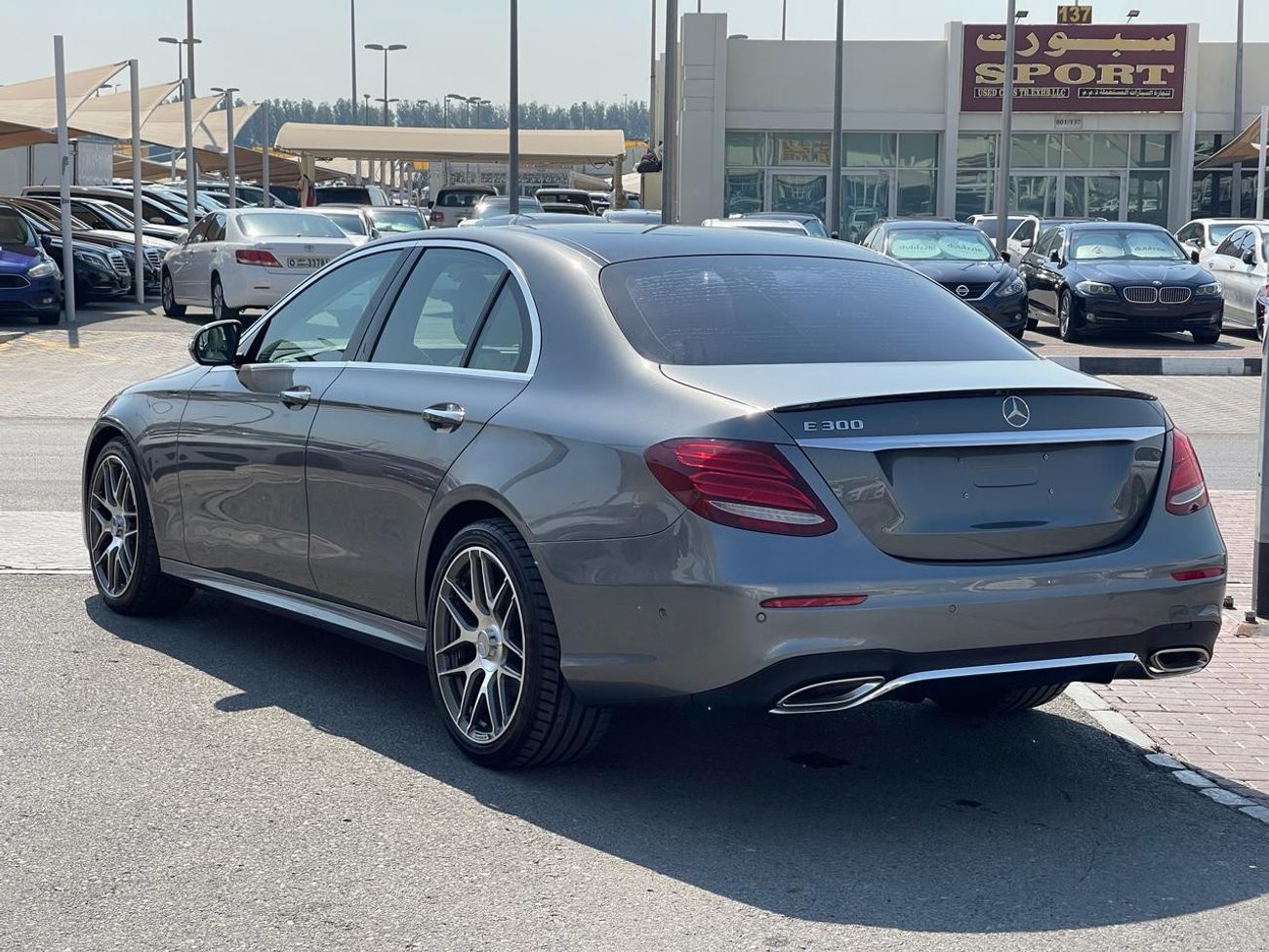 مرسيدس بنز E300 AMG