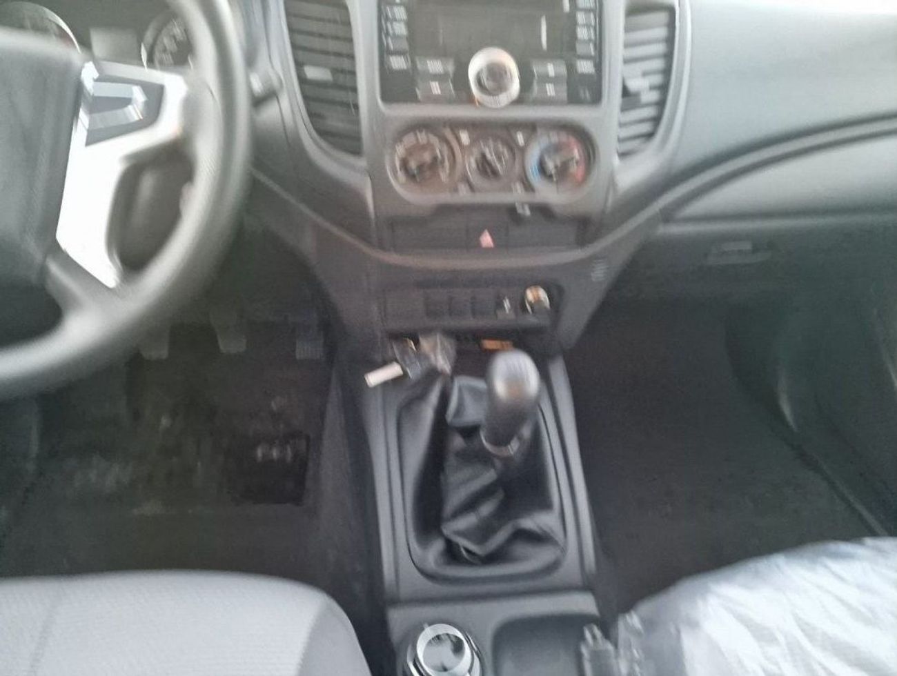 Mitsubishi L200 L200 DIESEL 4WD Manual Full option