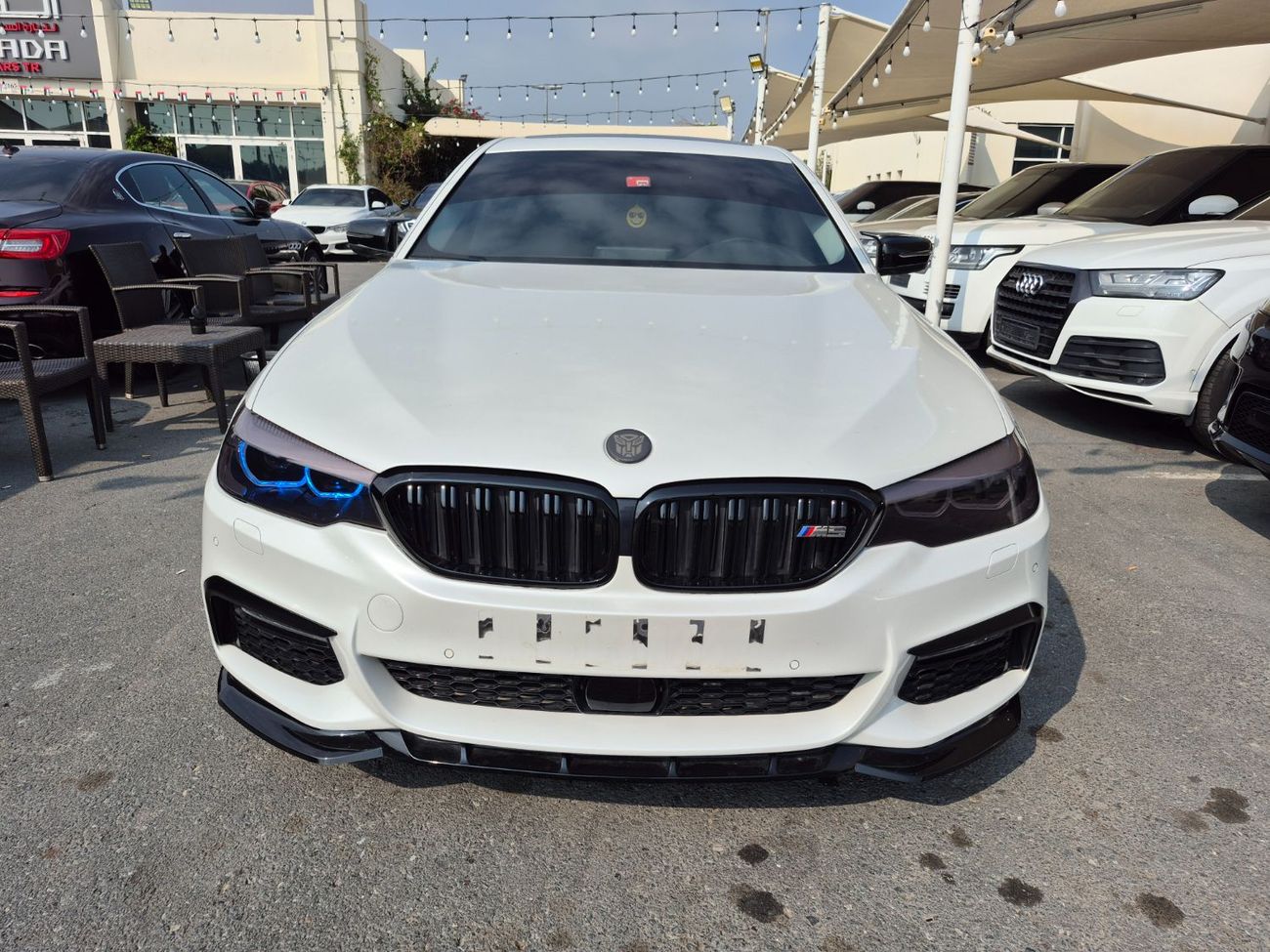 بي أم دبليو 530i Luxury 2.0L