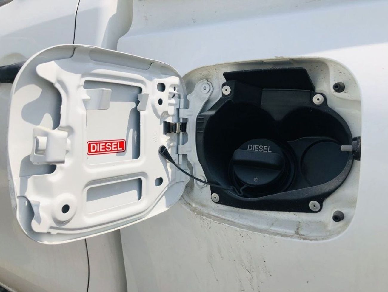 تويوتا هيلوكس Wide Body 2.4L Diesel 2024YM