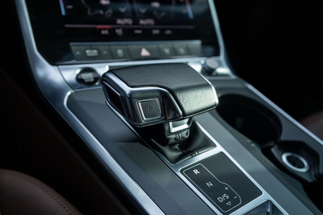 Audi A6 40 TFSI 2.0L