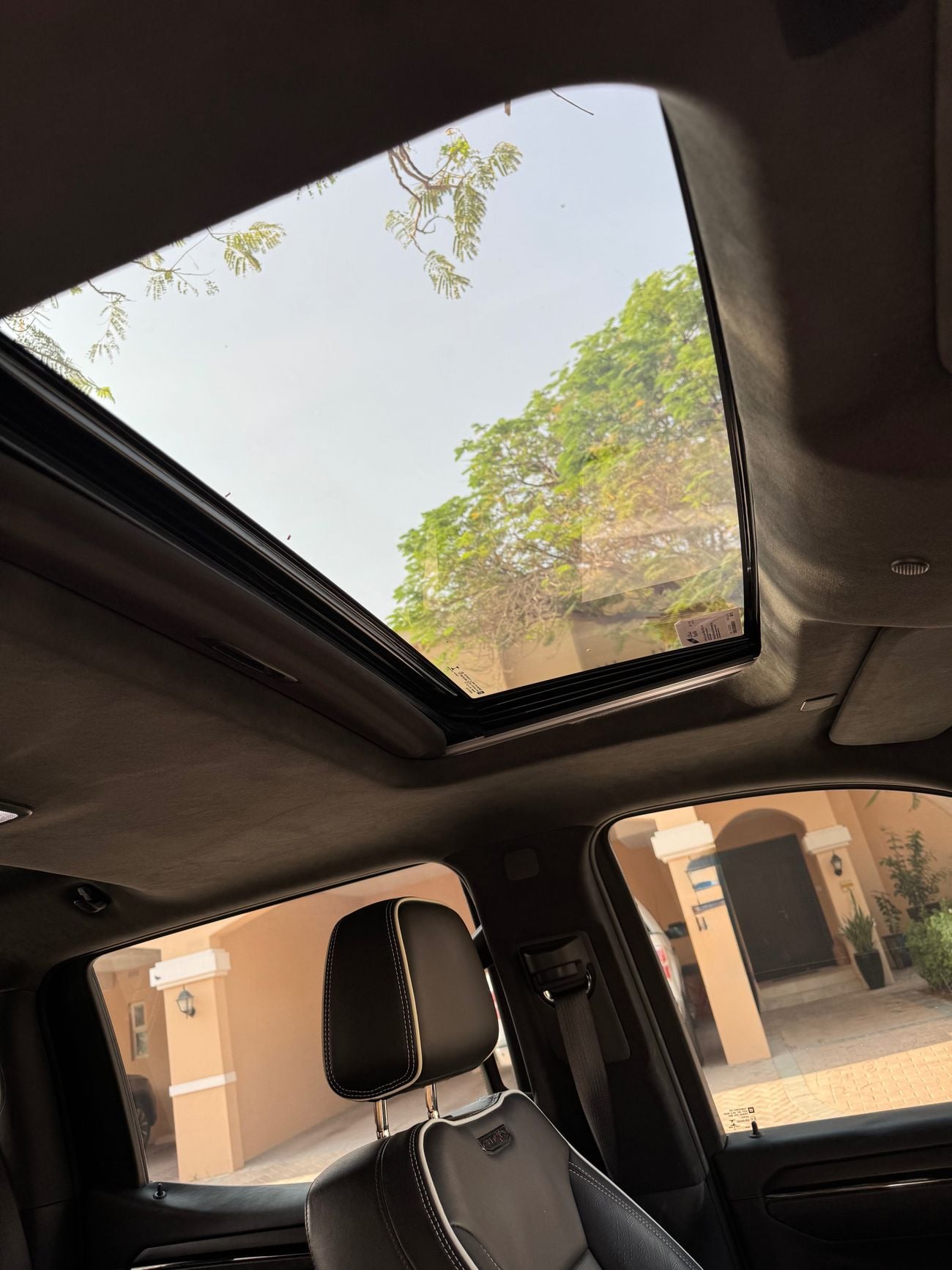 جي أم سي سييرا 6.2l V8 AT4x Crew Cab