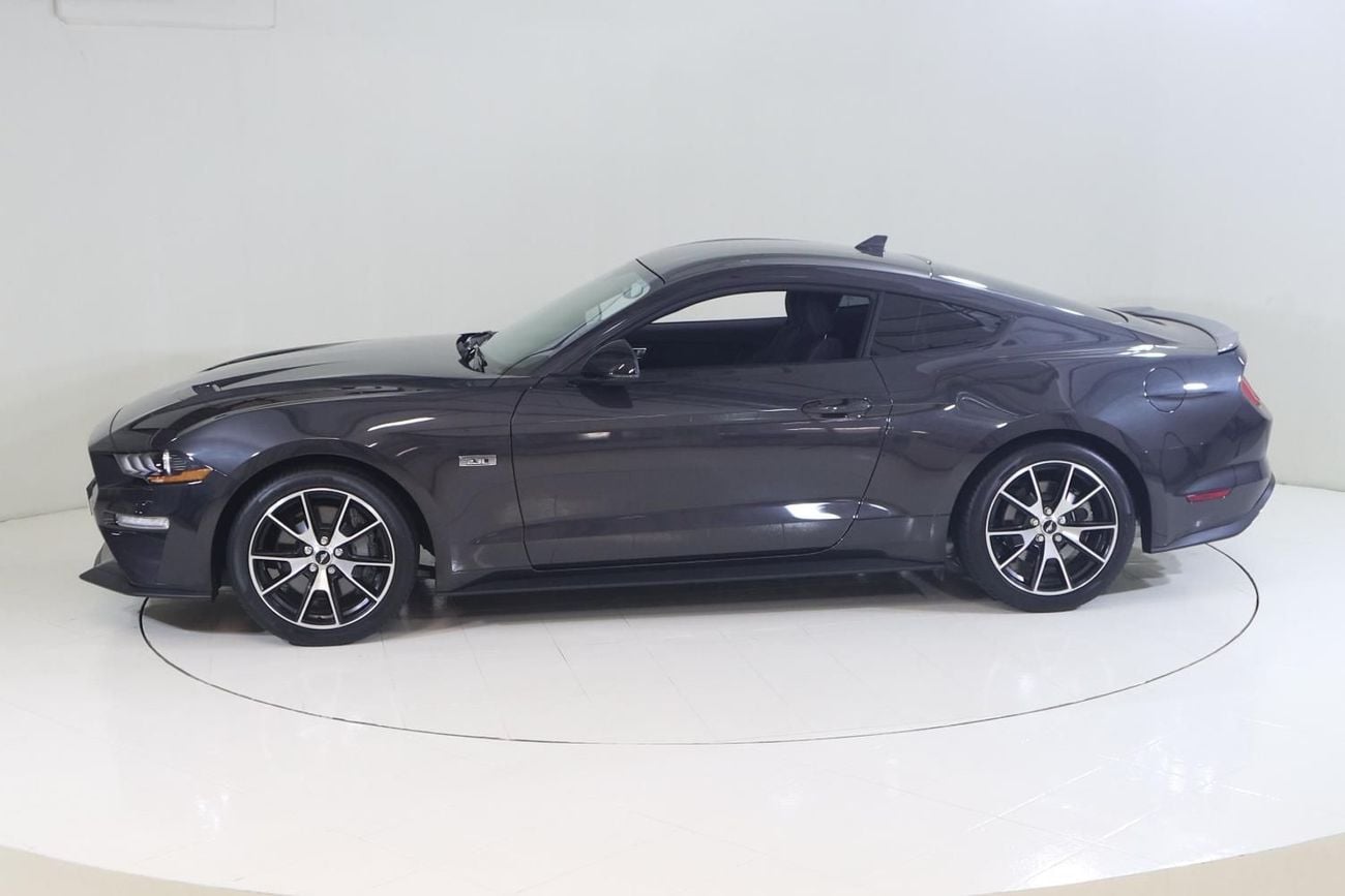 Ford Mustang STD CP1022 / AL TAYER MOTORS AL QOUZ SHOWROOM
