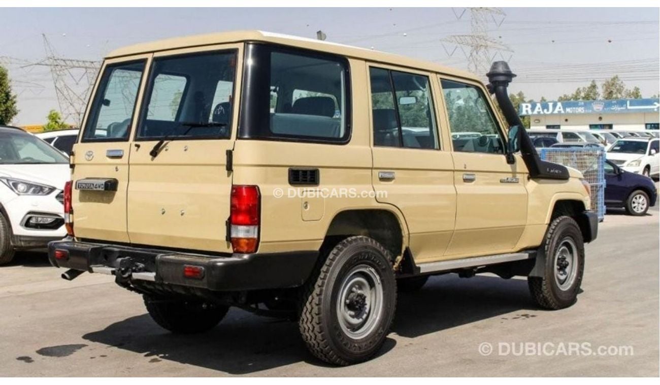 Toyota Land Cruiser 70 TOYOTA LAND CRUISER HARDTOB 5 DOOR  4X4 4.2L V6 DIESEL///2023///SPECIAL OFFER///BY FORMULA AUTO FOR