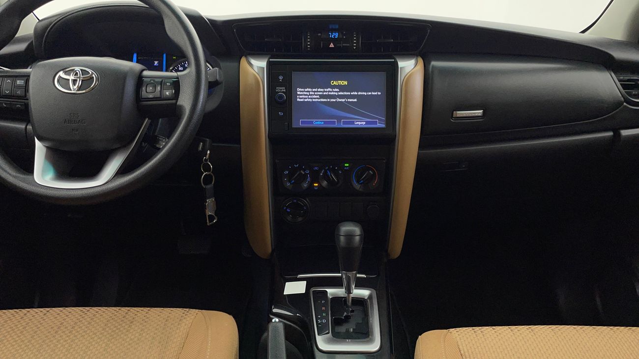 تويوتا فورتونر EXR 2.7 | بدون دفعة مقدمة | اختبار القيادة في المنزل