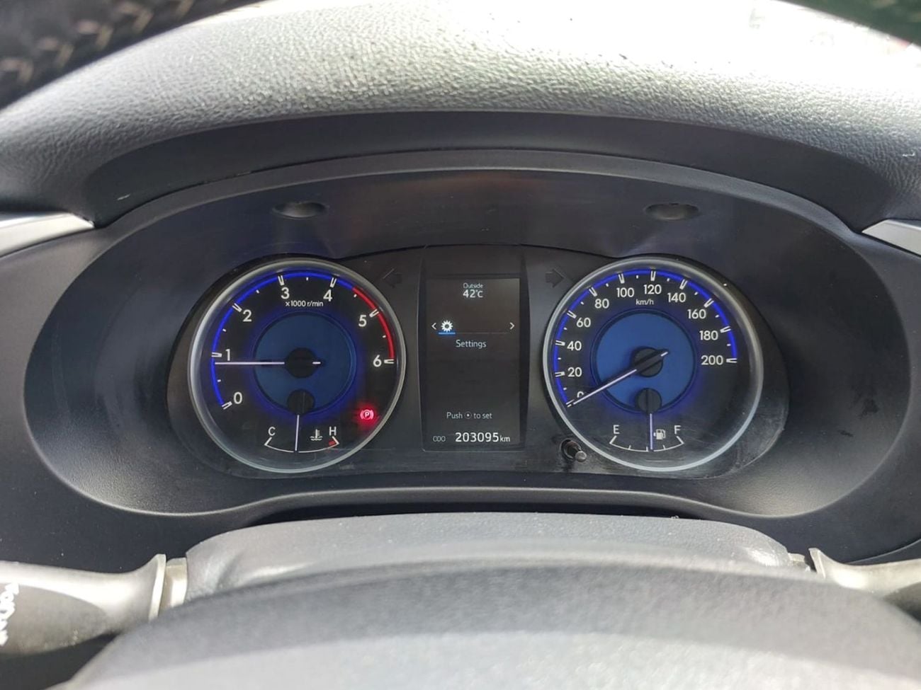 تويوتا هيلوكس 2017 TOYOTA HILUX SMART CAN RIGHT HAND DRIVE DIESEL MANUAL(PM21084)