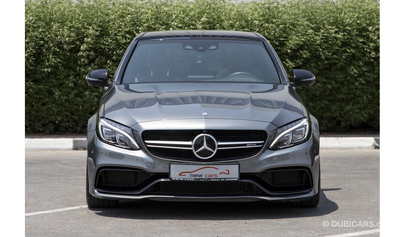 مرسيدس بنز C 63 AMG s AMG - 2017 - GCC - ASSIST AND FACILITY IN DOWN PAYMENT - 3510 AED/MONTHLY