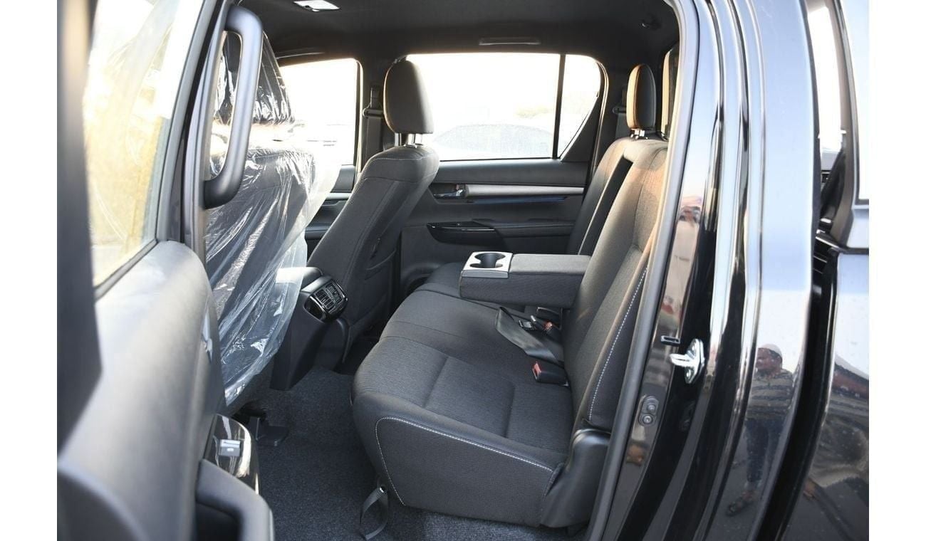 Toyota Hilux 4.0L Adventure V6 (Ready Stock )