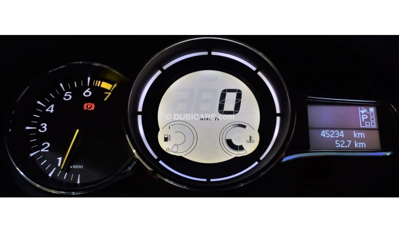 Renault Megane VERY LOW MILEAGE! Renault Megane Convertible 2012 Model!! in White Color! GCC Specs