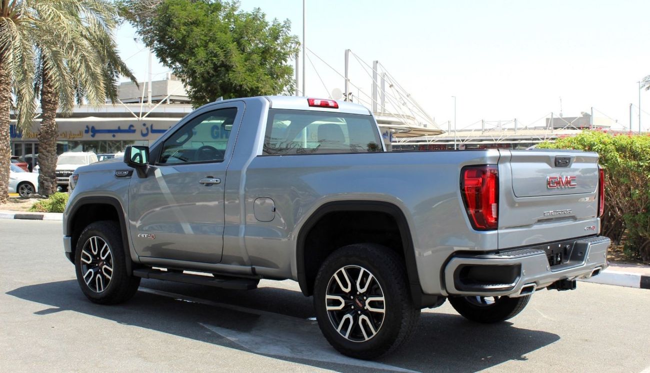 GMC Sierra GMC SIERRA AT4 2023 GCC LOW MILEAGE WITH AGENCY WARRANTY & SERVICE CONTRACT