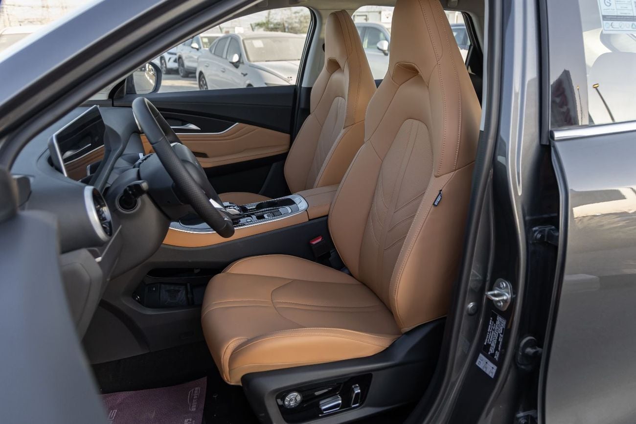 Forthing T5 HEV DONGFENG FORTHING T5 | HEV | GCC | HYBRID | V4 | GREY | 2026