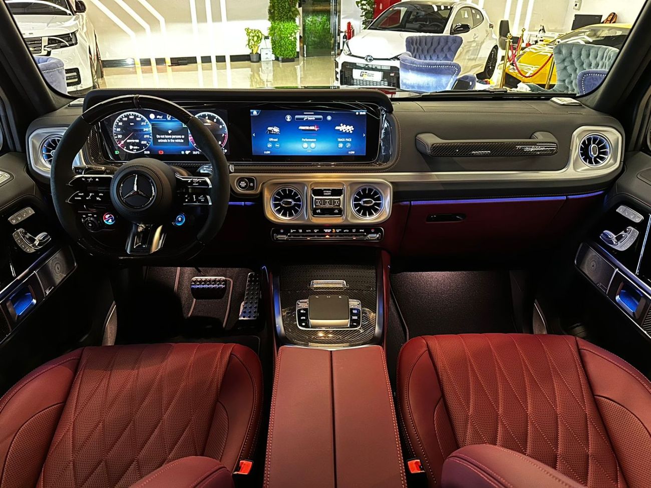 Mercedes-Benz G 63 AMG 4MATIC SUV AID OFFER ++ / JUST FOR 1,055,000 AED !!!