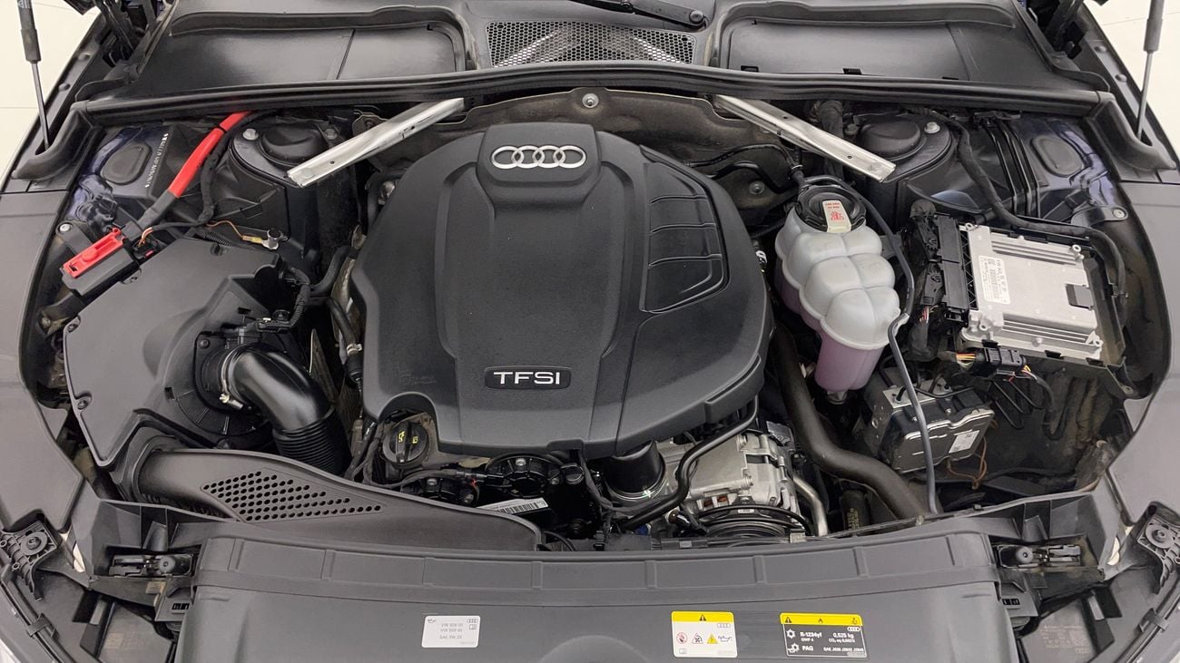 أودي A4 35 TFSI S LINE 2 | بدون دفعة مقدمة | اختبار القيادة في المنزل