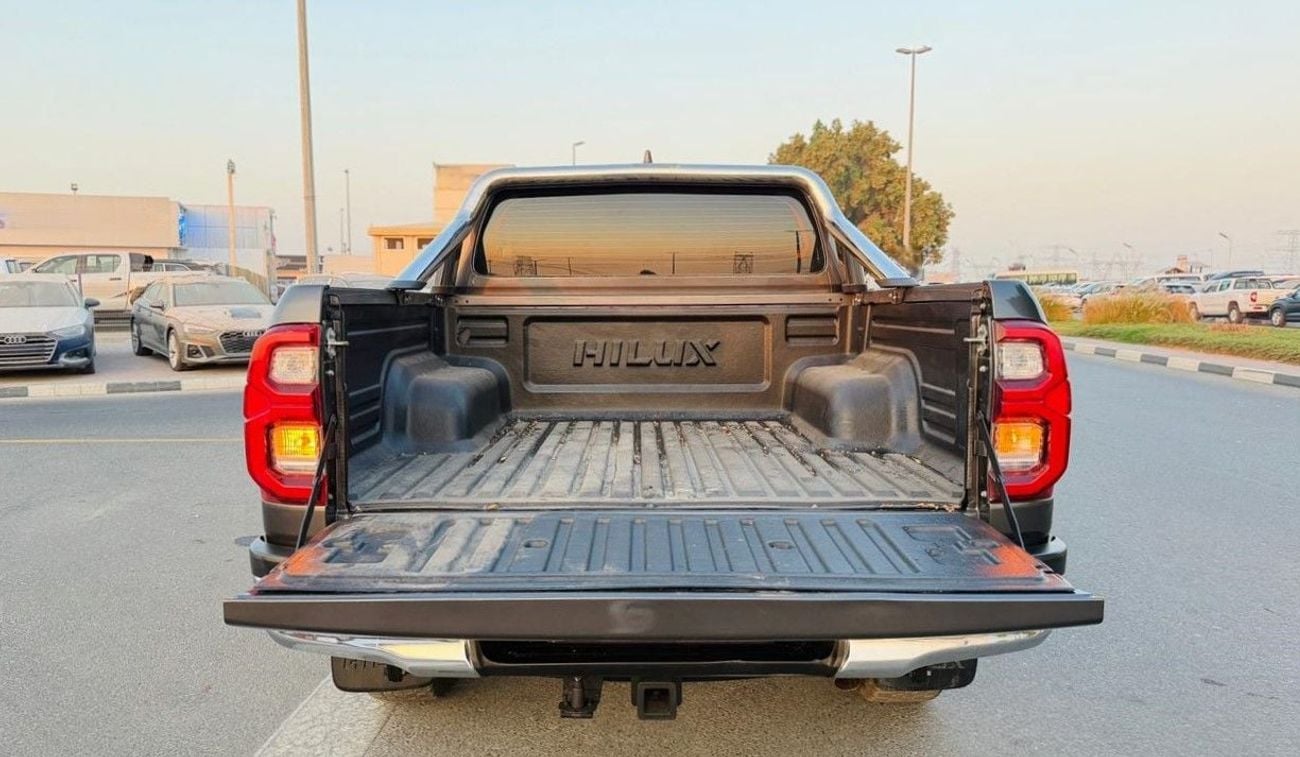 Toyota Hilux HYBRID DIESEL ENGINE | PUSH START | POWER SEAT | 2024 | AUTOMATIC | RHD