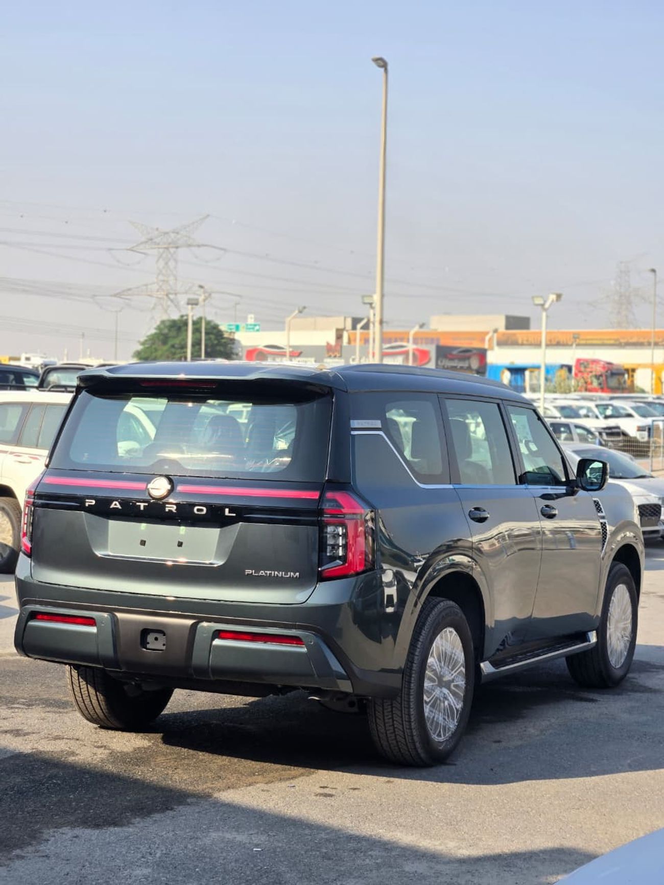 نيسان باترول PETROL A/T FULL OPTION