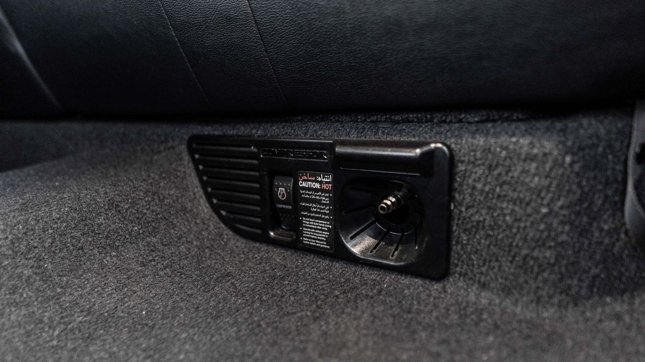 Toyota Hilux 2025 Toyota Hilux GR-Sport Rally Edition 4.0L AT Petrol (Black-Black)