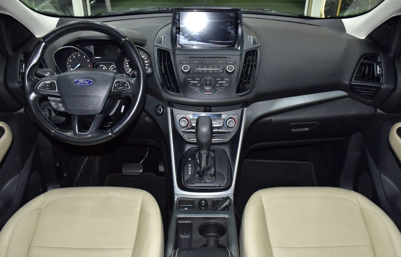 فورد إيسكاب EXCELLENT DEAL for our Ford Escape ( 2018 Model ) in Black Color GCC Specs