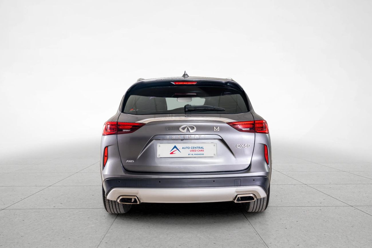 Infiniti QX50 LUXE 2.0