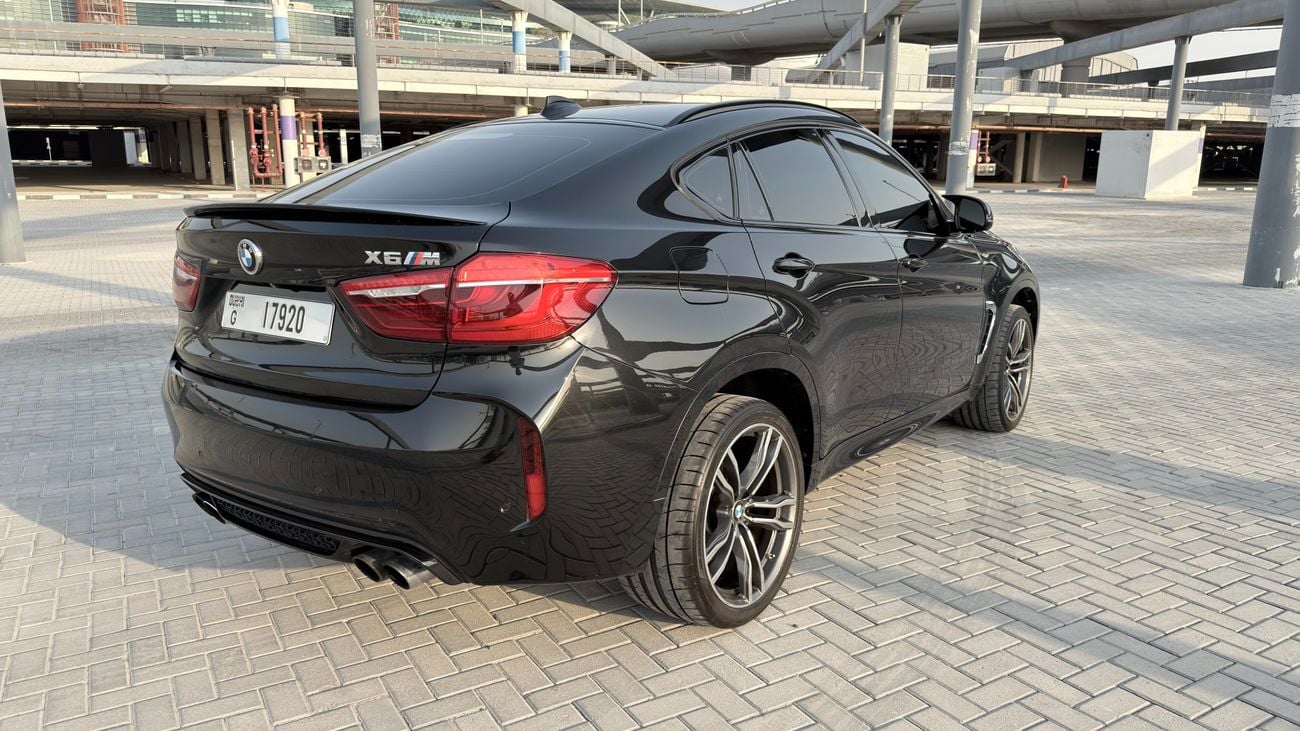 بي أم دبليو X6 M STD