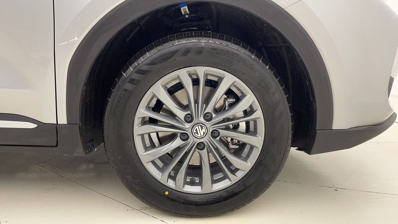 MG ZS STD 1.5 | Zero Down Payment | Home Test Drive