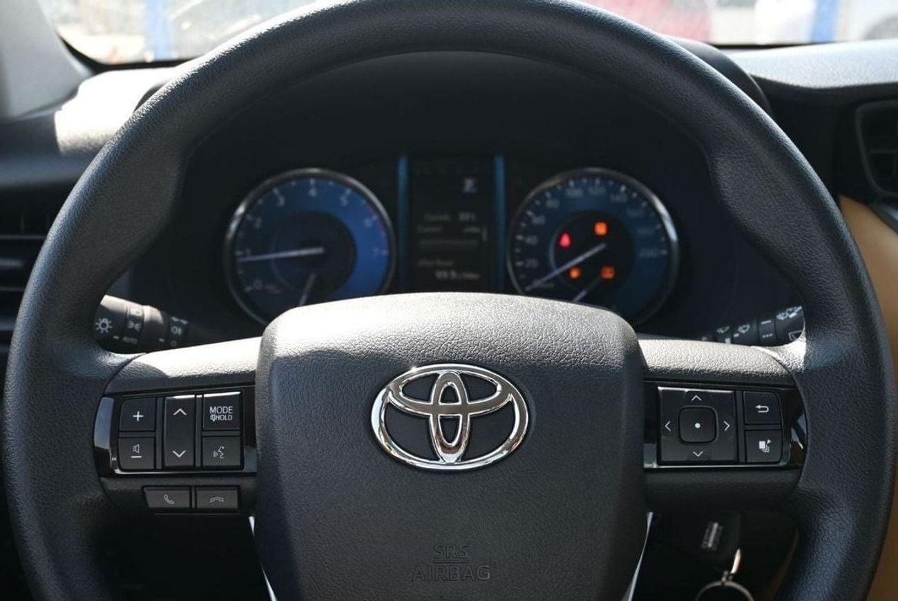 Toyota Fortuner Toyota Fortuner 2.7L Petrol, Automatic 4WD, Model 2024, Color White (Export Price)