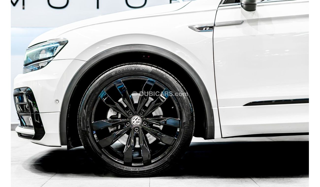 فولكس واجن تيجوان 2019 Volkswagen Tiguan R-Line 4-Motion, 2024 Agency Warranty, Low KMs, GCC