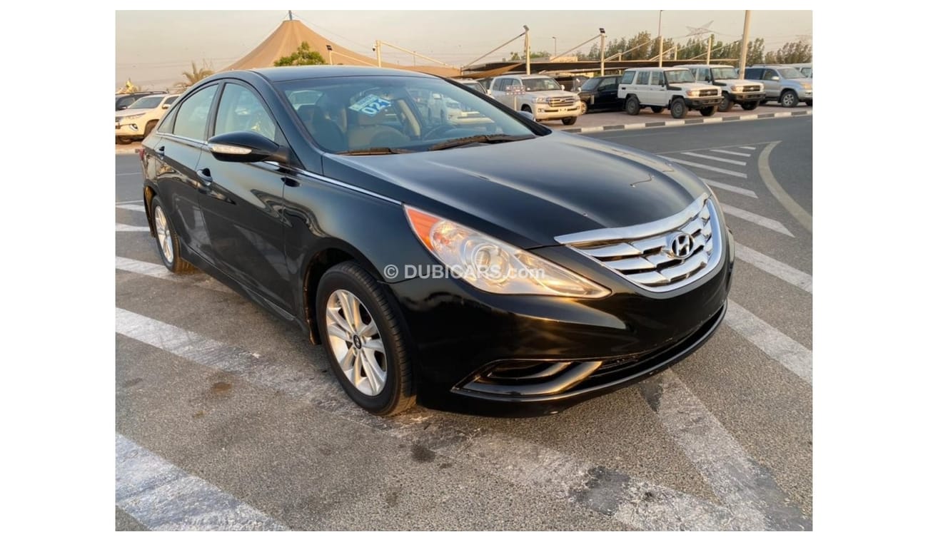 Hyundai Sonata 2014 HYUNDAI SONATA / MID OPTION