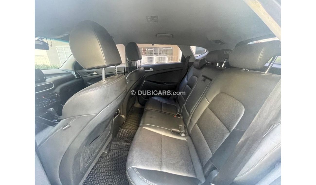 Hyundai Santa Fe GLS Banking facilities without the need for a first payment