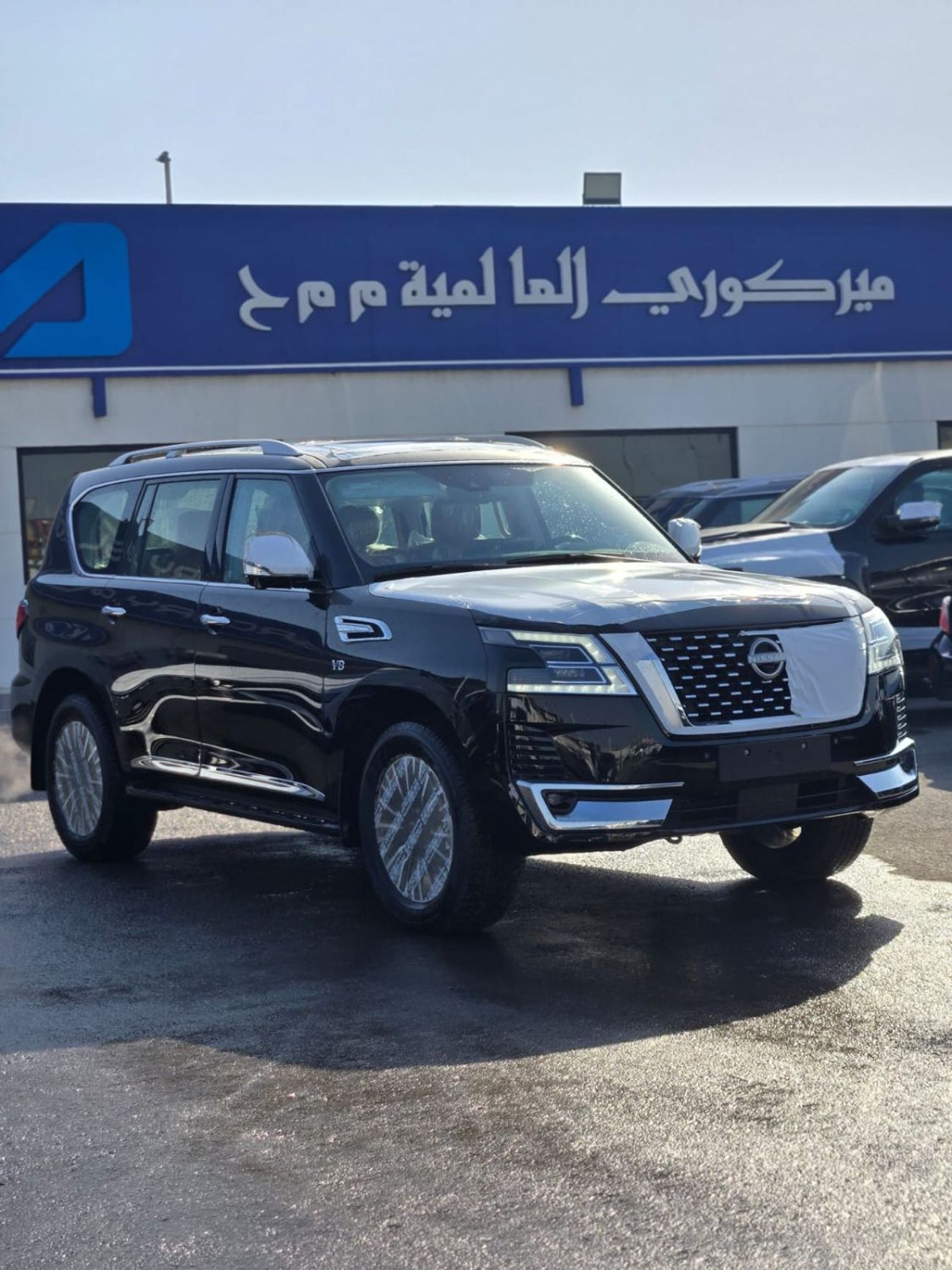 Nissan Patrol LE Platinum City 5.6L Full Option A/T