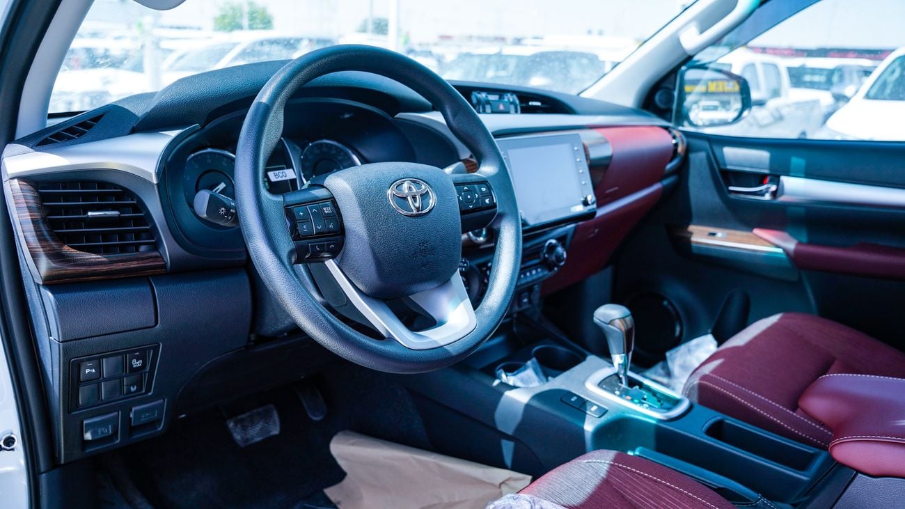 تويوتا هيلوكس