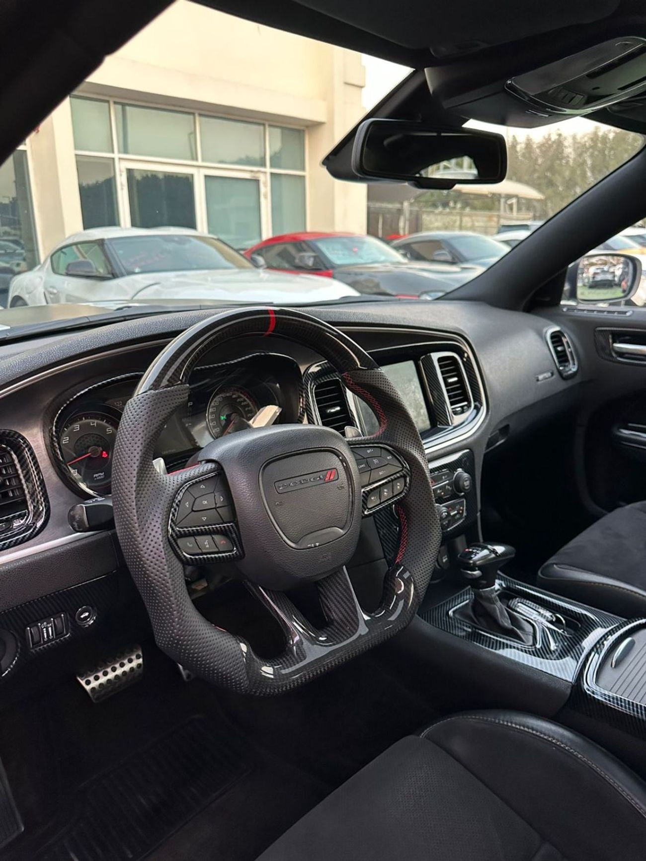 دودج تشارجر دودج تشارجر دايتونا سكات باك 392 خليجي فل ابشن صبغ وكاله بحاله ممتازه بدون حوادث