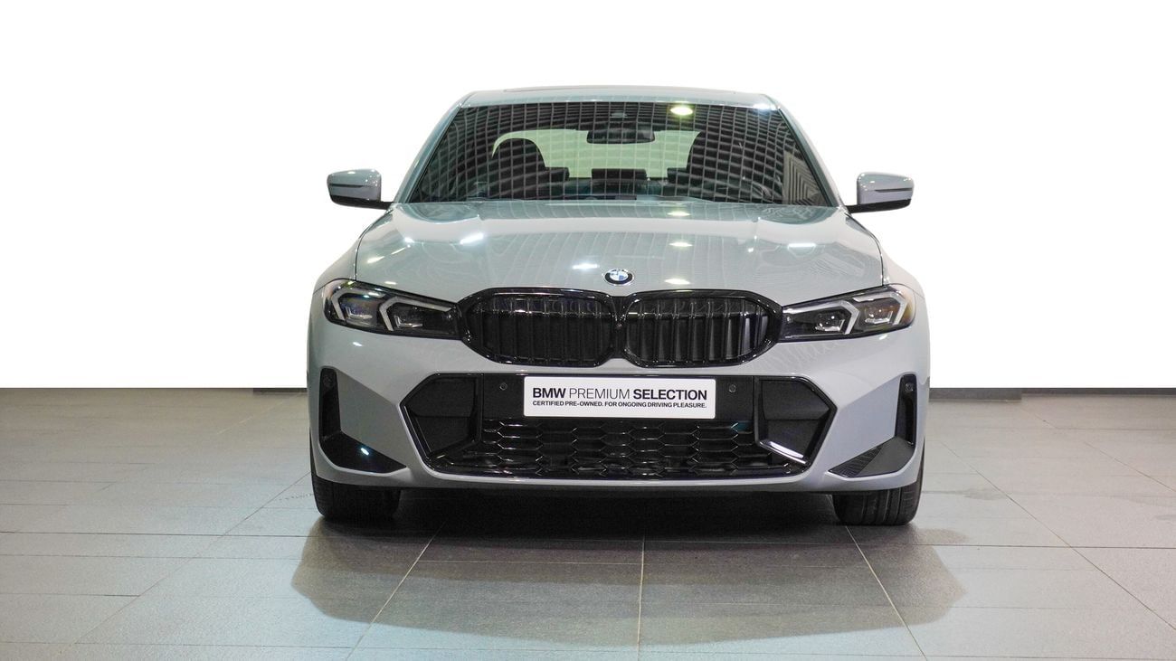 بي أم دبليو 330i M Kit