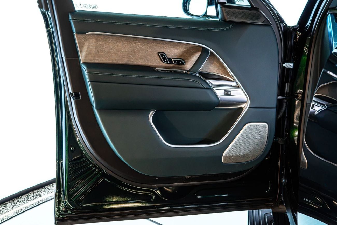 Land Rover Range Rover SV P615 SWB 2026  | British Racing Green  | Serenity Interior | GCC Specs