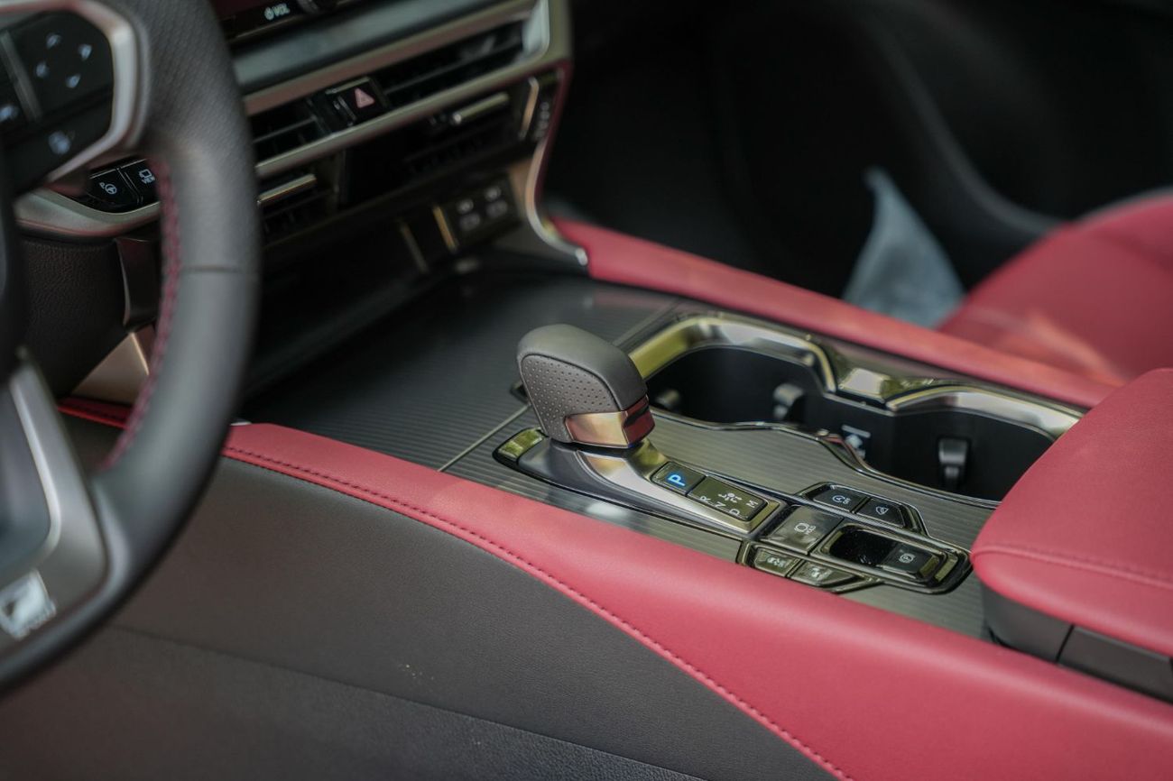 Lexus RX350 2025  LEXUS RX350 F SPORT WHITE/MAROON