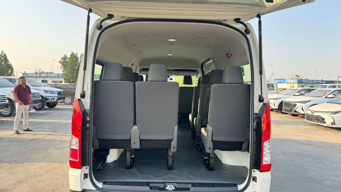 Toyota Hiace DX 2.8L Bus Manual Transmission Diesel 2026