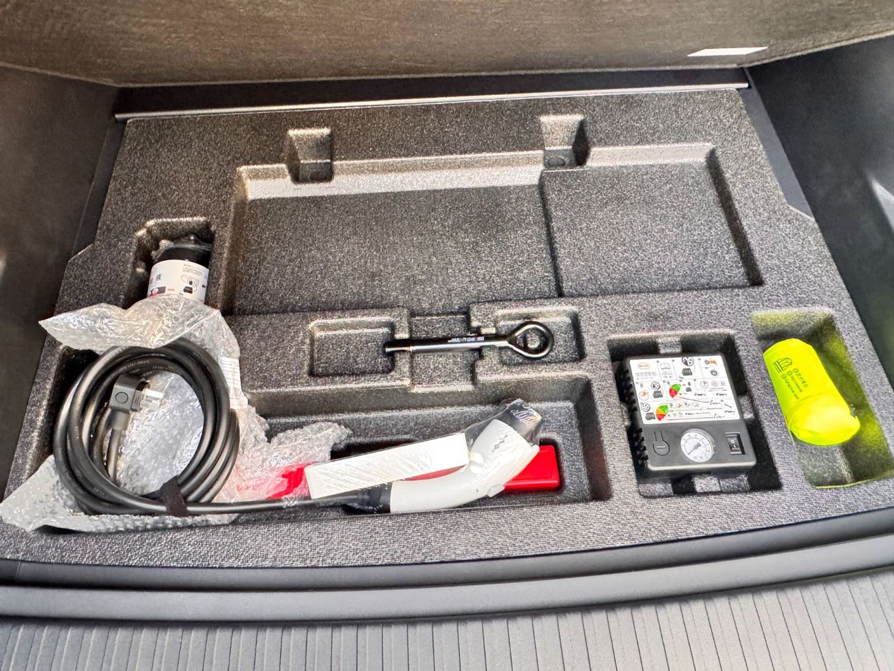 بي واي دي ليوبارد تيتانيوم 7 BYD Leopard 7 - 2025 Brand New with EVS Warranty