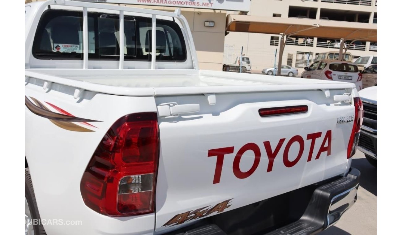 تويوتا هيلوكس TOYOTA HILUX 2.4 DIESEL 4X4 AUTOMATIC NEW FACE