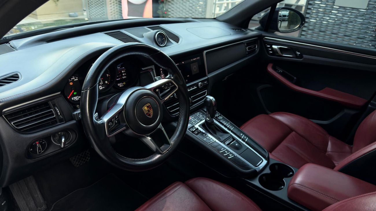 بورش ماكان Std 2.0L (252 HP)