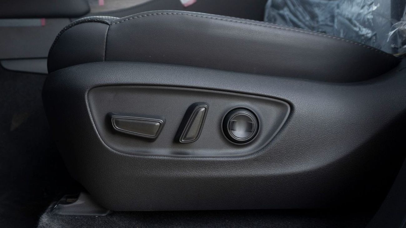 Toyota Land Cruiser 2024 Toyota LC300 VX 3.5L Petrol (Export price)