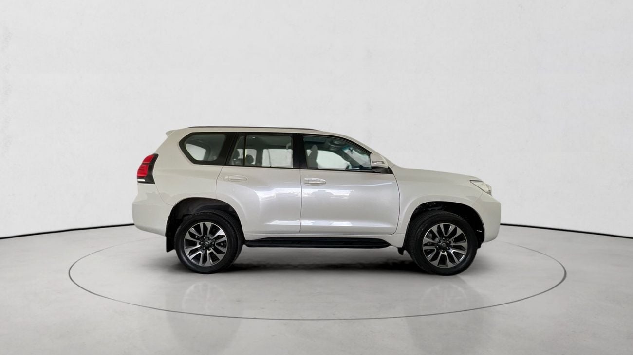 تويوتا برادو GXR | upto AED 20,000 Ramadan Discount | شامل الضمان | 0 ﺪﻔﻋﺓ ﺃﻮﻟﻯ