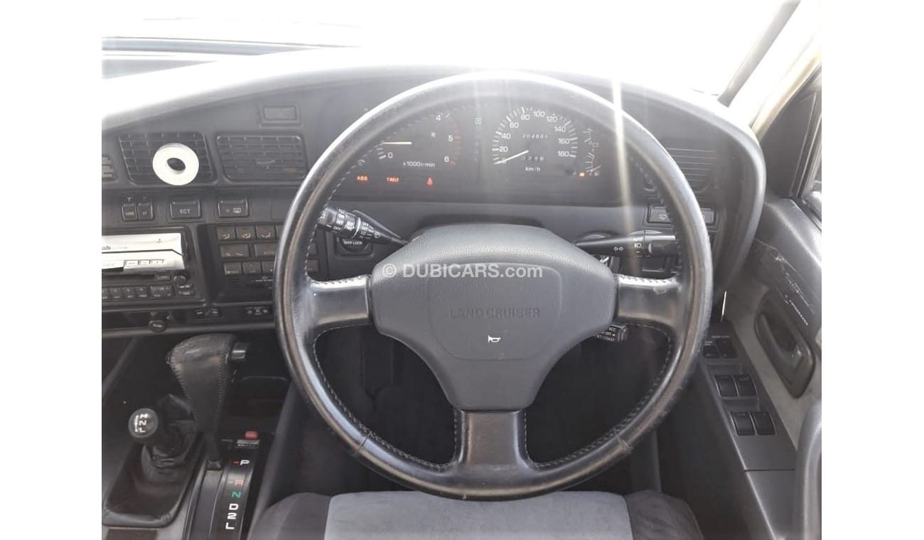 Toyota Land Cruiser Land Cruiser ( Stock no PM 8 )