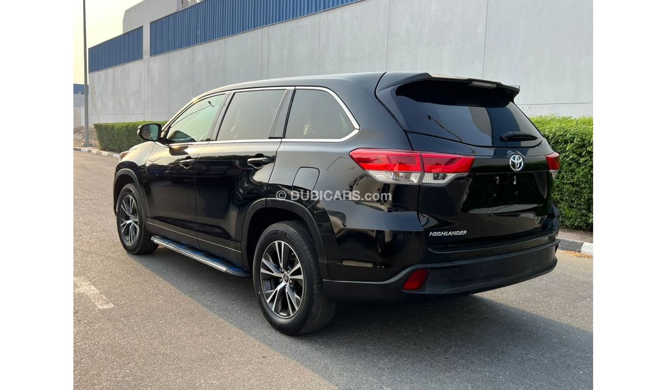 Toyota Highlander 2019 LE LEATHER SEATS V4 - 2.7L USA IMPORTED